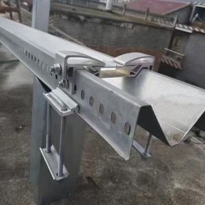 Surface Mount Aluminum Alloy Drainage Channel For Solar Roofs Low Maintenance