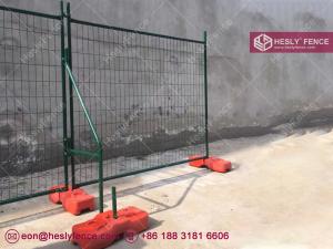 China Dark Green Temporary Fence | RAL 6005 Powder Coated | 2.1X2.4m | O.D32mm Frame | Anti-climb Mesh on sale