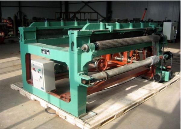Quality Low Carbon Steel Hexagonal Wire Netting Machine For Small Hole Chicken Mesh 1 - 1/2 Inch wholesale