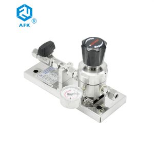 China Ferrule Gas Changeover Manifold Stainless Steel Outlet Connector Corrosion Resistant on sale