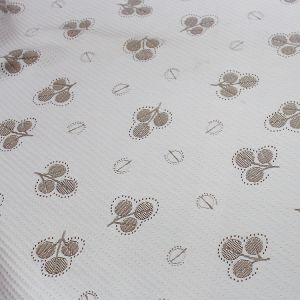 China Breathable 160gsm Polyester Woven Jacquard Knitting Fabric for Mattress Cover on sale