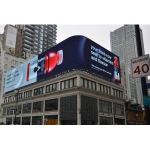 Corner Seamless 90 Degree Led Screen 10mm Led Display Energy Saving