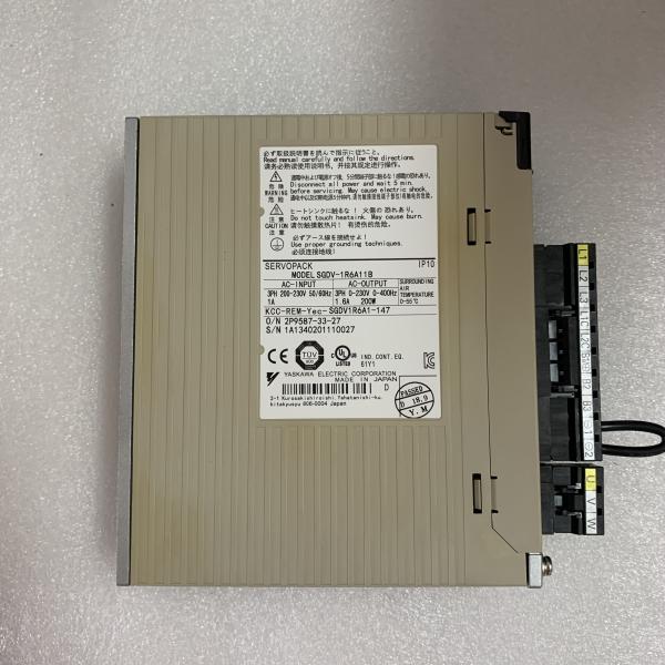 Yaskawa SGDV-1R6A11B AC SERVO AMPLIFIER 200-230V 50/60HZ 1/1.6A NEW