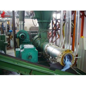 China 1000 -1500kg/h plastic pelletizing equipment / Extruder Machine Nitriding treatment on sale