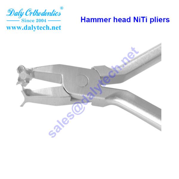 Hammer head NiTi pliers of forceps dentales from orthodontics inc