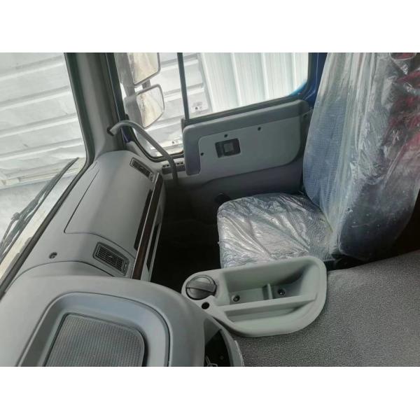 Manual Transmission Used Sinotruk HOWO 6X4 Tractor Truck Head for Your Customer Needs