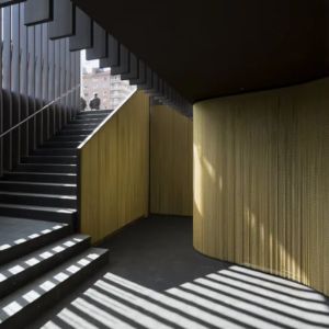 Decorative Aluminium Fly Door Curtain Lightweight Industrial Chain Curtains