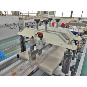 Central T Fin Sealing Laminating Pouch Making Machine 120pcs/min