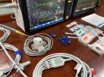 OEM Veterinary Multiparameter Monitor 12.1 inch TFT LCD Screen for pet operation