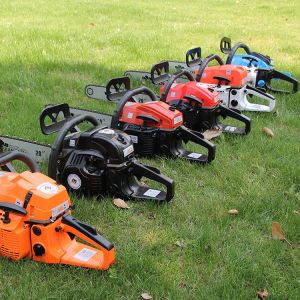 Park Use Chainsaw 4500 Two Stroke Gas Powered 1.8KW Eco Friendly