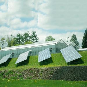 Metal Frames Landscape or Portrait Solar Power System For Greenhouse