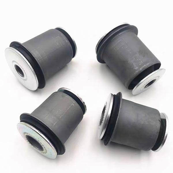 Lower Control Arm Bushing for Toyota Prado Land Cruiser 48654-60030 48655-04020 48061-35050