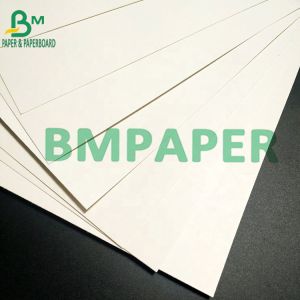 700 × 1000mm Excellent Stiffness Folding Box Board White Cardboard For Packing