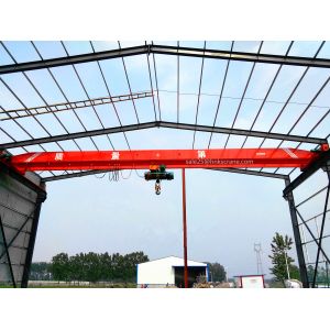 Pendent Line Single Girder Overhead EOT Crane 31.5m For Workshop Warehouse