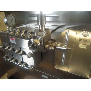 PLC Sanitary Ice Cream Homogenizer 6000L/H With CIP Cleaning