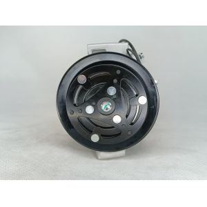 Auto AC Conditioning Compressor For Toyota Hilux 883100K130 883100K131