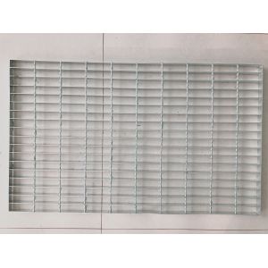 Anti Corrosive Galvanized Walkway Grating , Metal Grate Walkway Thickness 0.3-0.8mm