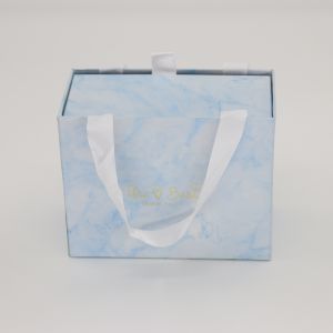 Valentine's Day Wholesale Customized Gift Packaging Box With Handle Cardboard