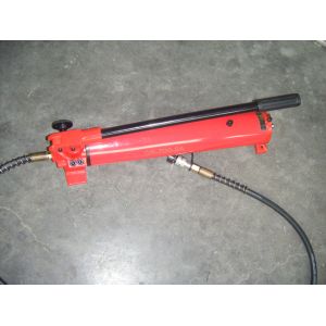 High Pressure Manual Hydraulic Pump Light Weight And Compact Design