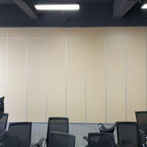 Accordion Operable Sound Proof Partitions , Floor to Ceiling Movable Partition