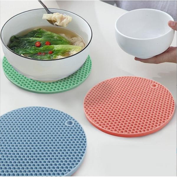 Silicone Drink Coaster Non-slip Pot Holder Table Placemat for Kitchen Accessories