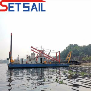 Design 18 Inch Cutter Suction Dredging Equipment with Long Warrant Diesel Engine