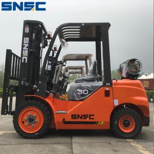 1T 5T Load Capacity LPG Forklift Truck with Adjustable Cab Location and EPA