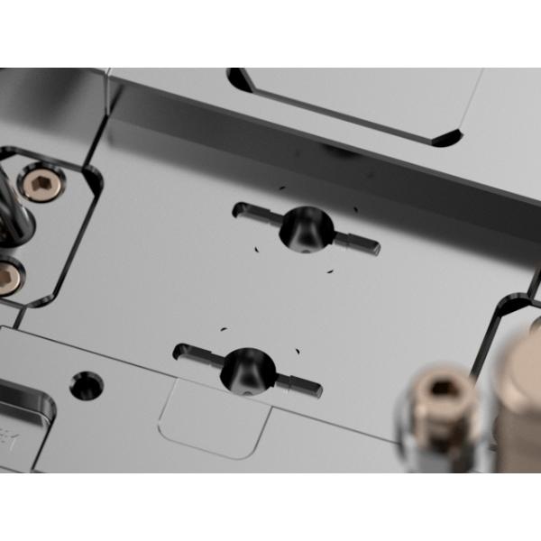 Cigarette cartridge holder+oil tank (2+2) / Cold runner / Three-plates mold No.24501