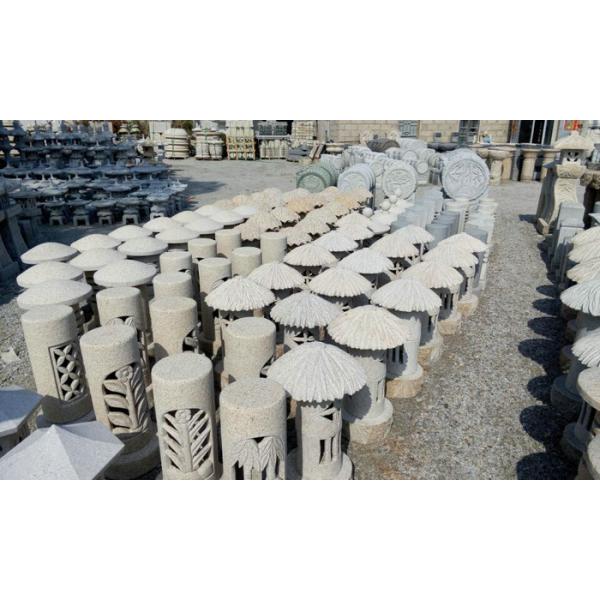 Rokkaku Yukimi white stone Lantern