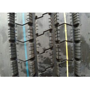 Anti Sideslip Travel Coach Tires 9R22.5 Multitudinous Vertical Tiny Grooves