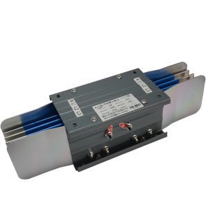 Dense Enclosed Plug In Busduct System 6300A Pouring Bus Duct