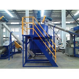China 500kg/h pet bottle crushing washing line on sale