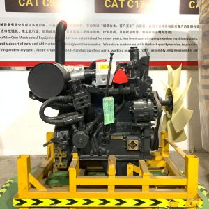 China Komatsu 4D95L-3 4D95LE-3 4D95-3 Diesel Engine Assembly PC130-7 Excavator Engine Motor on sale