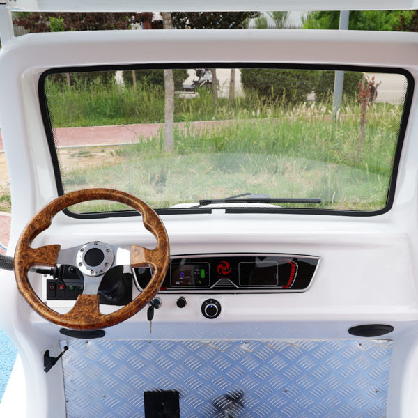 White 8 Seater High Performance NEV Golf Cart Vehicle 120Miles 48v 60v 72v For Community Club