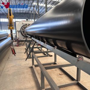 Vacuum Calibrating PU Pre-Insulated HDPE Casing Shell Jacket Pipe Extrusion Line