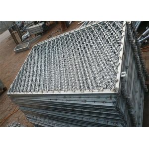 Square Hole Welded Razor Mesh Fence Razor Blade Fencing Wire BTO-22