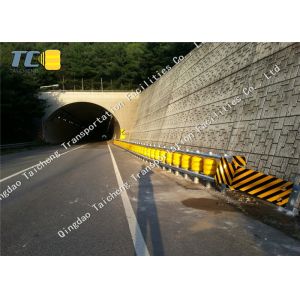 Tunnel Opening Roller Crash Barriers Rustproof 20000 Meters Rotating Guardrail
