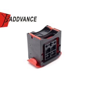 17211105 Aptiv DCS 2.8 Series PBT 9 Pin Female Lightning FCI Connector