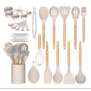 White Silicone Utensils With Wooden Handles Rustproof Scaldingproof