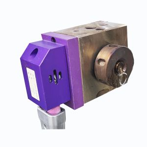 China Extrusion Line U7/U14 High Quality Self Centre Crosshead For Wire & Cable Extruder Machinery on sale