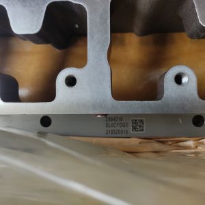 CCEC ISM11 Cummins Diesel Engine Cylinder Head Construction 2864016