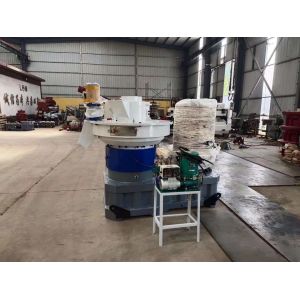 Ring Die Wood Pellet Extruder 160kw Straw Pellet Making Machine
