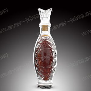 700 ML Crystal White Flint Glass Vodka Liquor Bottle for Luxury Spirit and