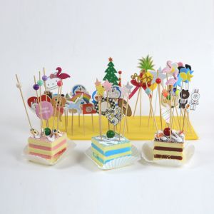 China Cupcake Topper Cake Flag Birthday cake decoration on sale