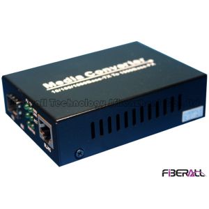RJ45 LAN Port Fiber Media Converter Gigabit Ethernet With One SFP Slot
