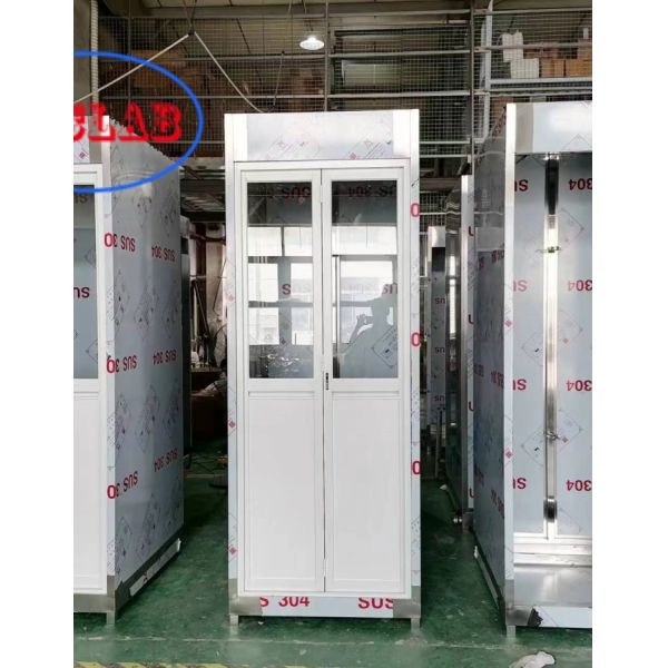 Conveniently Designed Safety Shower with Water Tank Easy To Install Wide