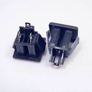 Socket Power Flame Retardant PVC Connector Plastic Insert Molding