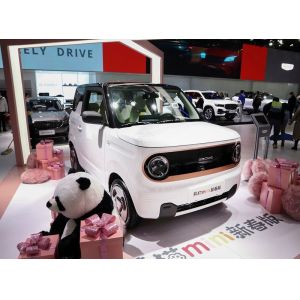 China Geely Panda Mini EV Cars 4 Seats Hatchback Electric New Energy 120km NEDC on sale