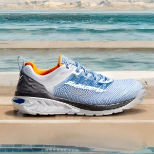 Mesh Breathable Custom Walking Shoes Environmentally Friendly