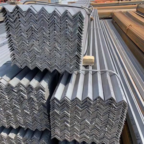 Quality Astm A36 S235jr S355j2 Galvanized Angle Bar 80*80*8mm wholesale